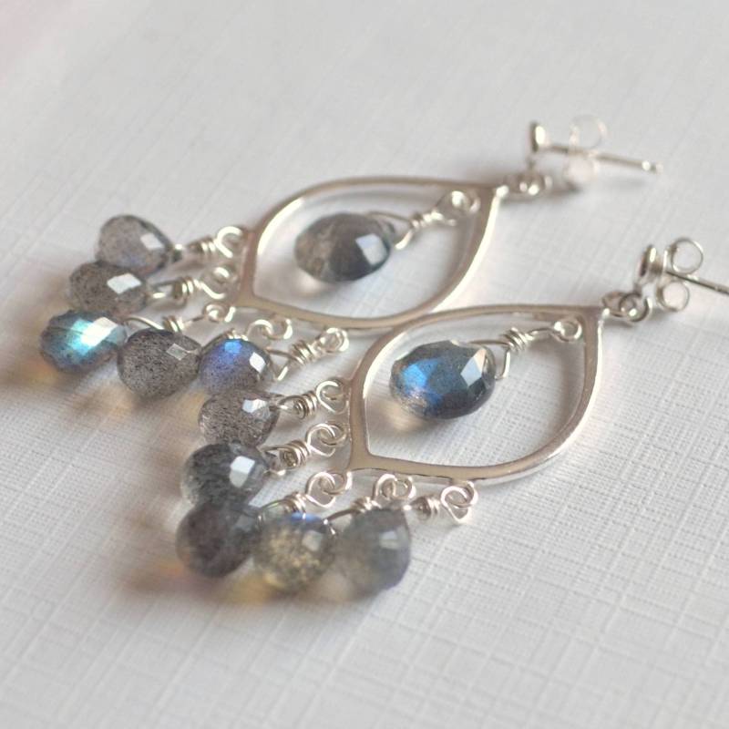 Labradorit Kronleuchter Ohrringe Sterling Silber Edelstein Ohrringe Labradorit Kronleuchter Ohrringe Sterling Silber Edelstein Ohrringe von livjewellery