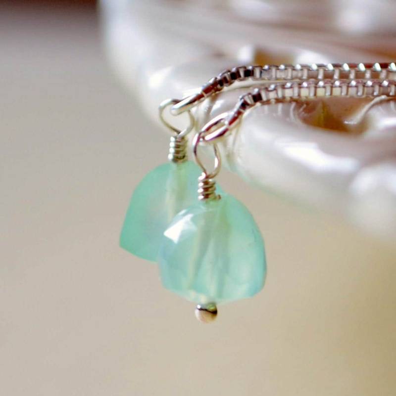 Aqua Chalcedon Sterlingsilber Threader Ohrringe Langer Zierlicher Schmuck von livjewellery