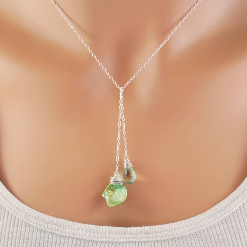 Lariat Halskette Für Frauen Mit Grünem Amethyst Und Keshi Pearl in Sterling Silber, Wire Gewickelte Halskette, Made To Order Lariat Halskette Für Frauen Mit Grünem Amethyst Und Keshi Pearl in Sterling Silber, Wire Gewickelte Halskette, Made To Order von livjewellery