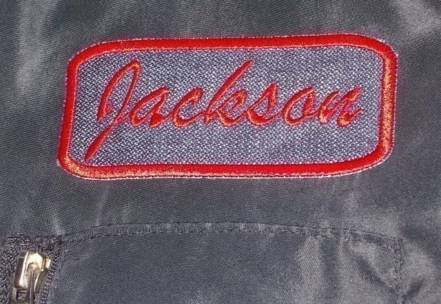 Jeans Name Aufnäher Rechteck Mit Roten Stickereien von lizmiera