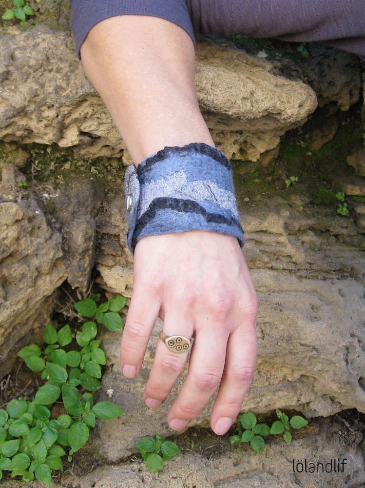 15 % Rabatt - Zeile Arm Ooak Handgemacht Gefilzt Armband Zubehör Verkauf von lolandlif
