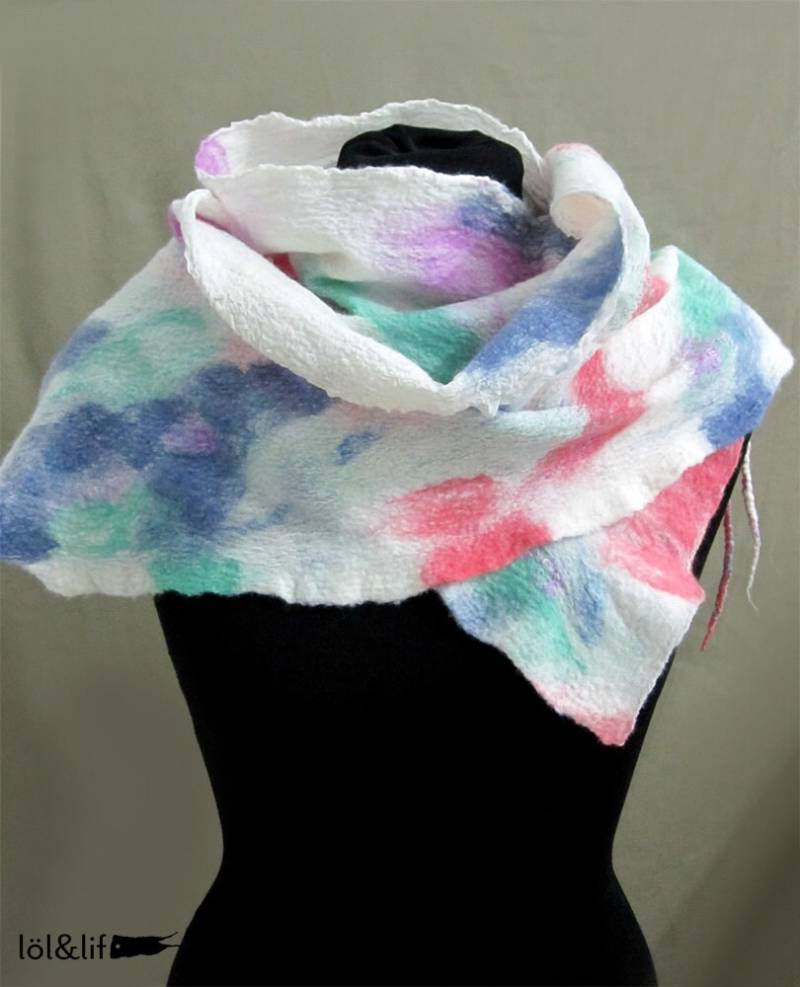 Pastell - Gefilzte Seidenschal, Nuno-Filz Schal Zubehör Tragbare Kunst von lolandlif