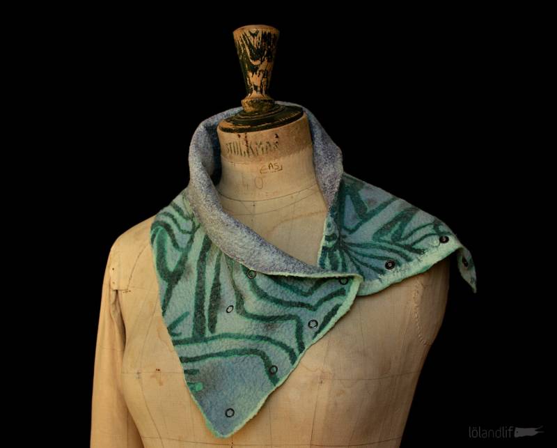 Verkaufspreis - Nebel Aus Holz Neue Ooak Gefilzte Handgemachte Loop Schal Mit Seide Und Chiffon Begrenzte Zeit von lolandlif
