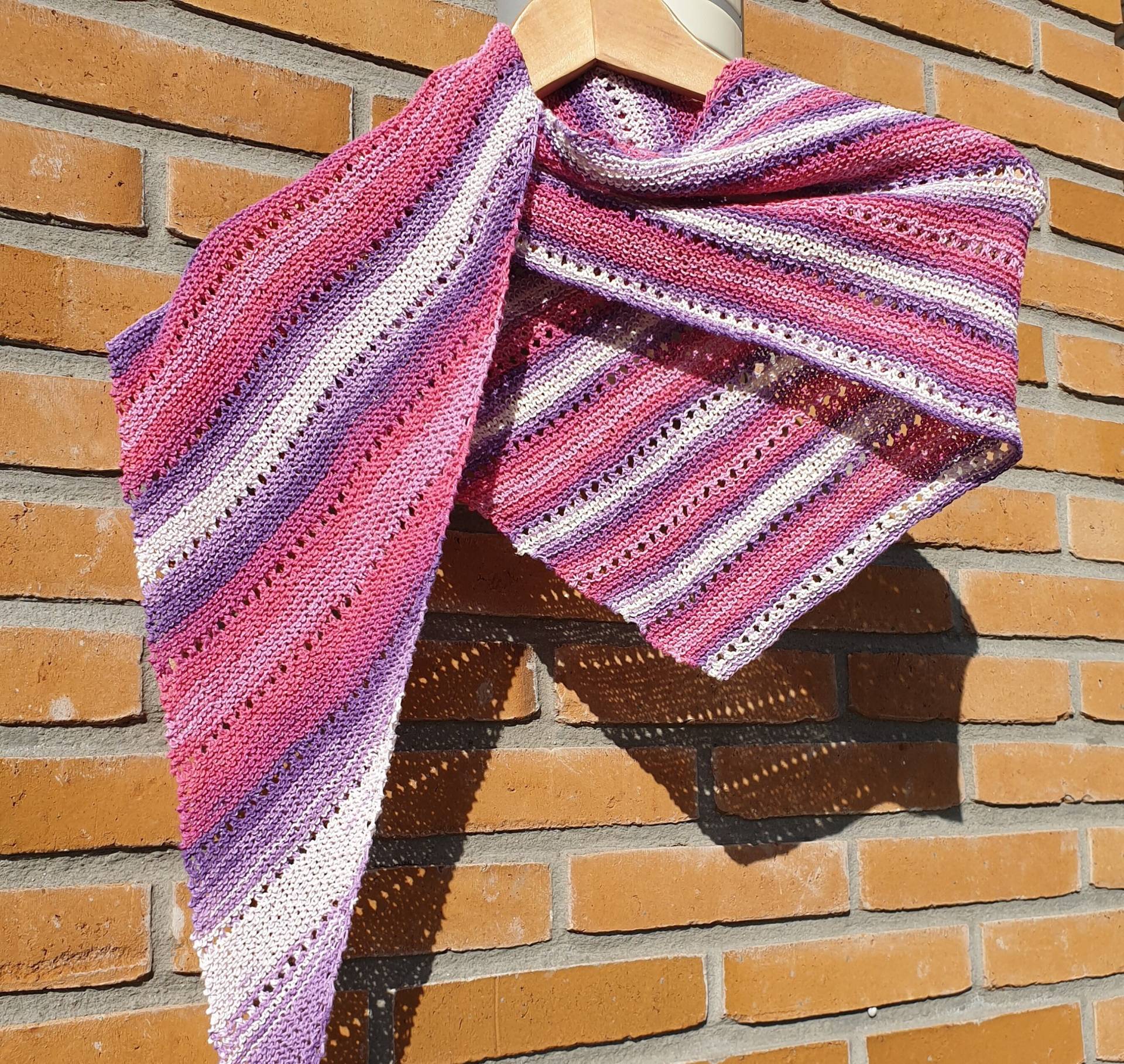 Leichtes, Luftiges Halstuch/Minischal in Rosa Und Lila Leichtes, Luftiges Halstuch/Minischal in Rosa Und Lila von lolmetwolnl