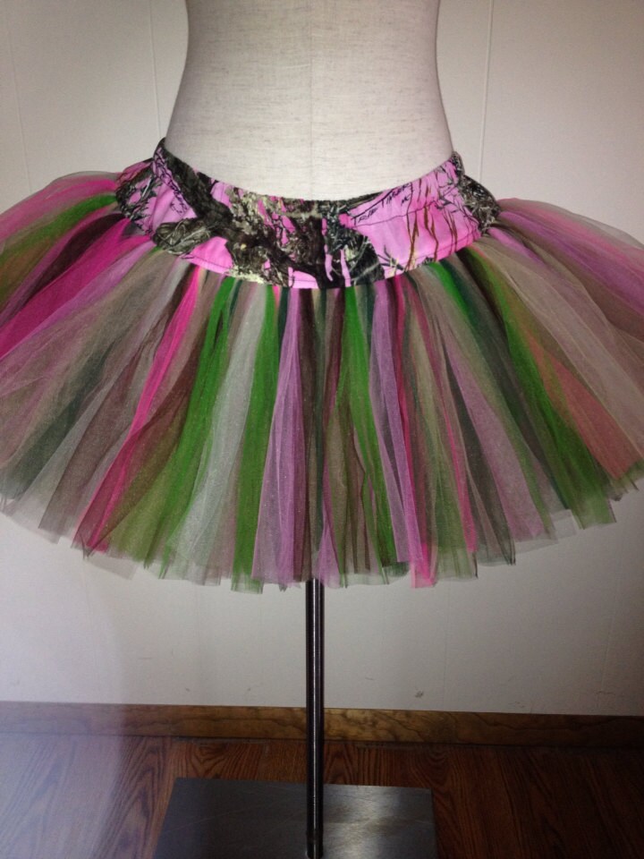 Erwachsene Pink Camo Brustkrebs Awareness Mud Run 5K Tutu von lookatmybooties