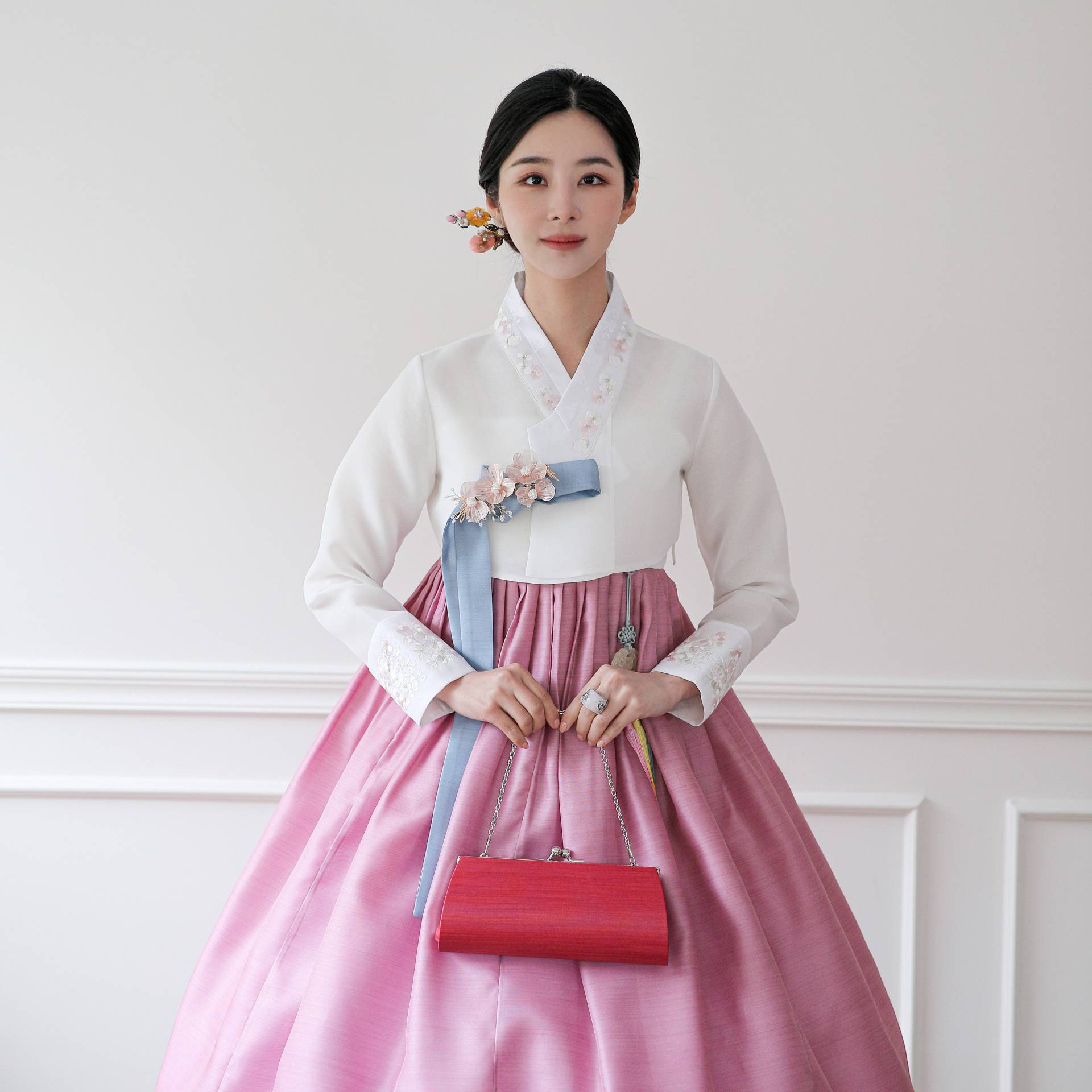 Hanbok Für Frauen - Hochzeit, Ereignis, Geburtstag Bestellen -Huiyeon von lookkorea