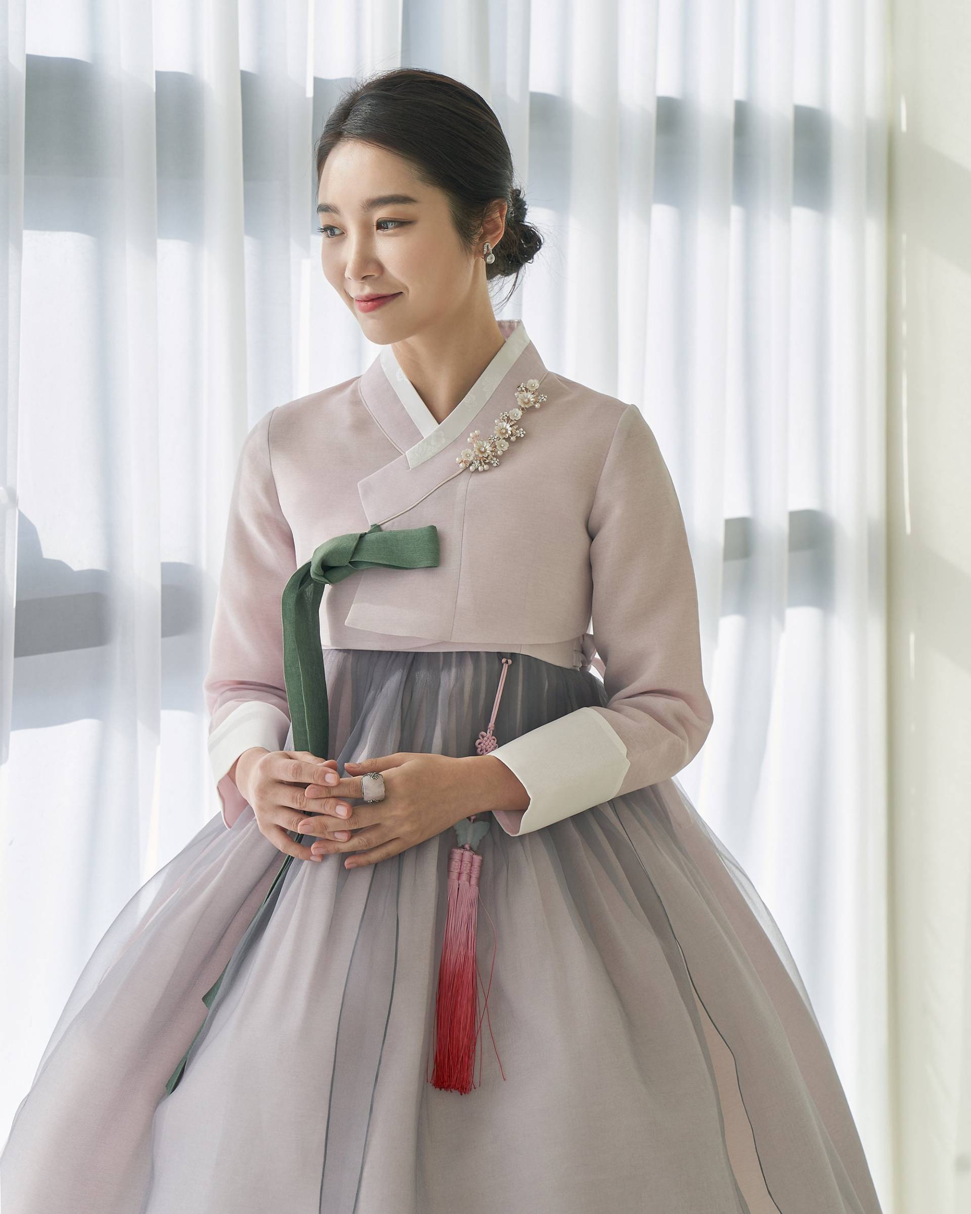 Hanbok Für Frauen - Hochzeit, Event, Geburtstag, Bestellung -Peeana von lookkorea