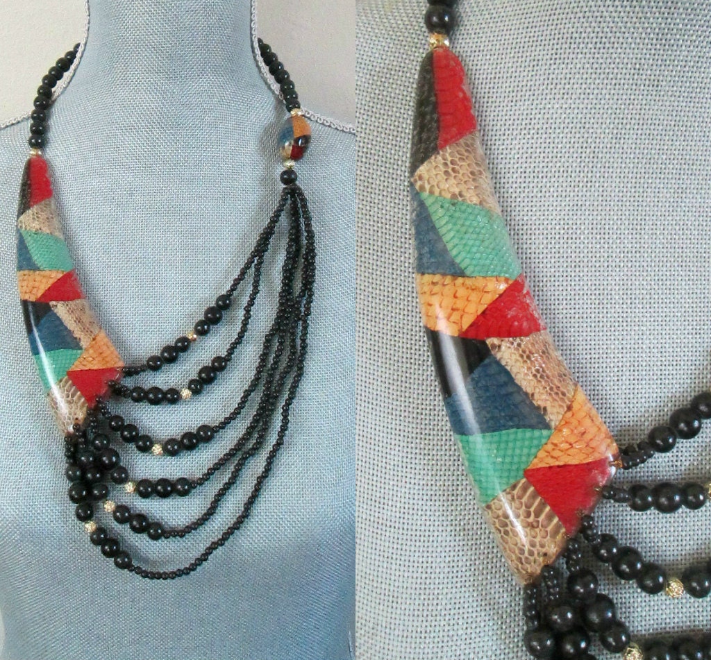 1980Er Schlangenfell Perlen Halskette 1980Er Schlangenfell Perlen Halskette von looseendsvintage