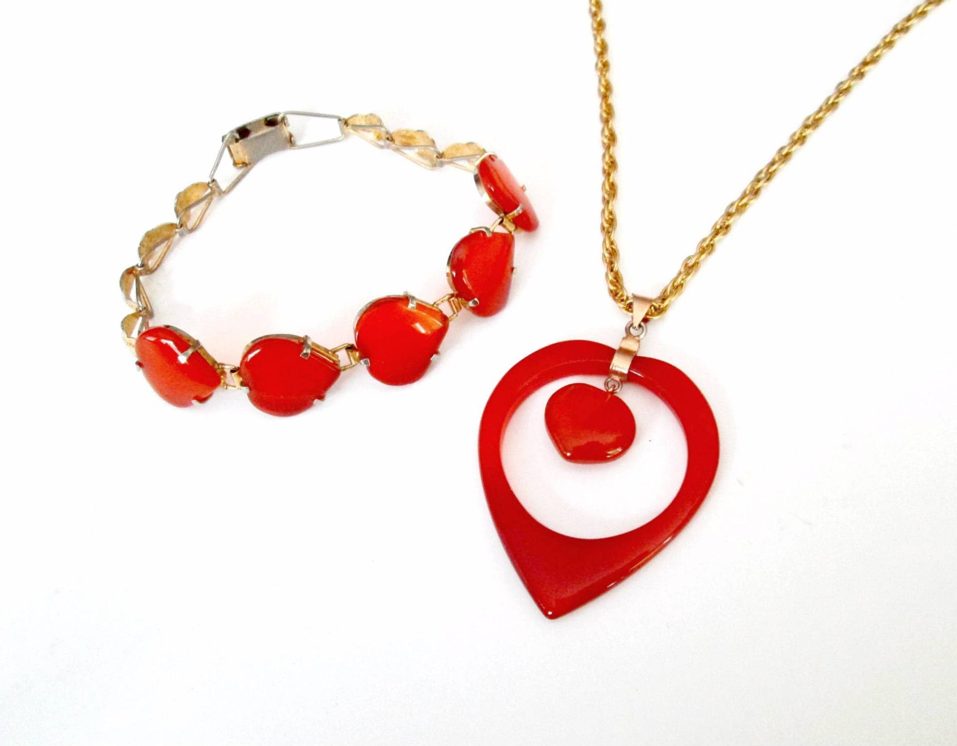 Rote Achat Herz Halskette Armband Set Demi Parure Mid Century Schmuck Geschenk Für Sie Rote Achat Herz Halskette Armband Set Demi Parure Mid Century Schmuck Geschenk Für Sie von looseendsvintage
