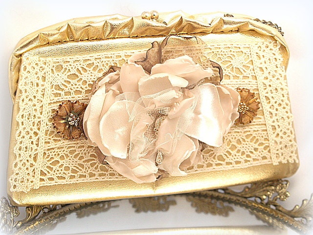 Shabby Clutch Abend Tasche Handtasche Gold Creme Blume Braut Geldbörse Hochzeit Formal von loreliekaydesigns