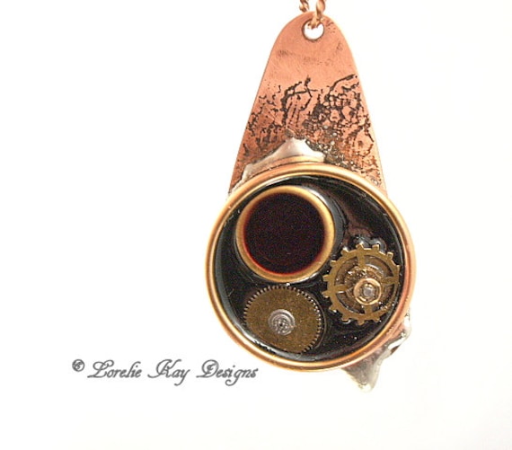 steampunk Geätzt Kupfer Harz Halskette Zeit Schmilzt Weg Flut Gelötet One-Of-A-Kind Handgefertigte Anhänger von loreliekaydesigns
