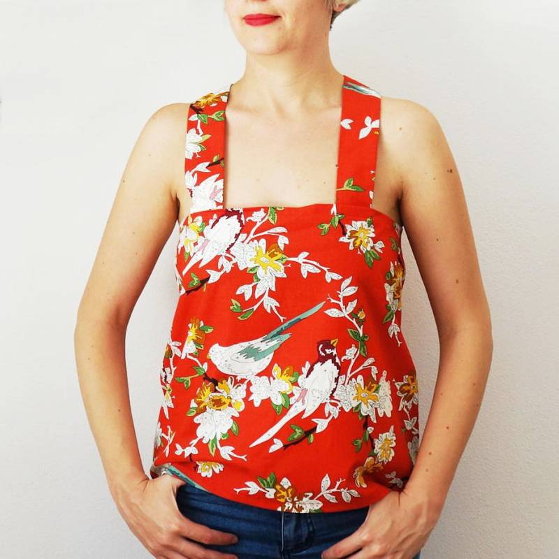 Rote Baumwolle Blumentop von lorettascarves