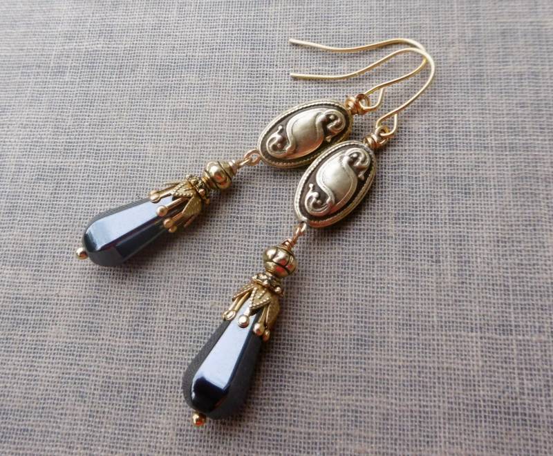 Ohrringe Faye Schwarz Mit Gold Ohrringe Faye Schwarz Mit Gold von lottedeluex