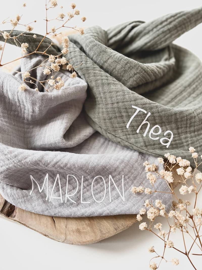 Personalisiertes Musselinhalstuch | Dreieckstuch Lätzchen Halstuch Aus Musselin von louliehandmade