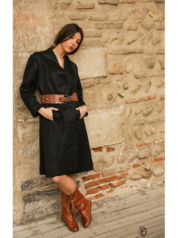 1920Er Jahre Brokat Flapper Mantel, Schwarzer Seide Kimono, Größe 36 von louloufrenchvintage