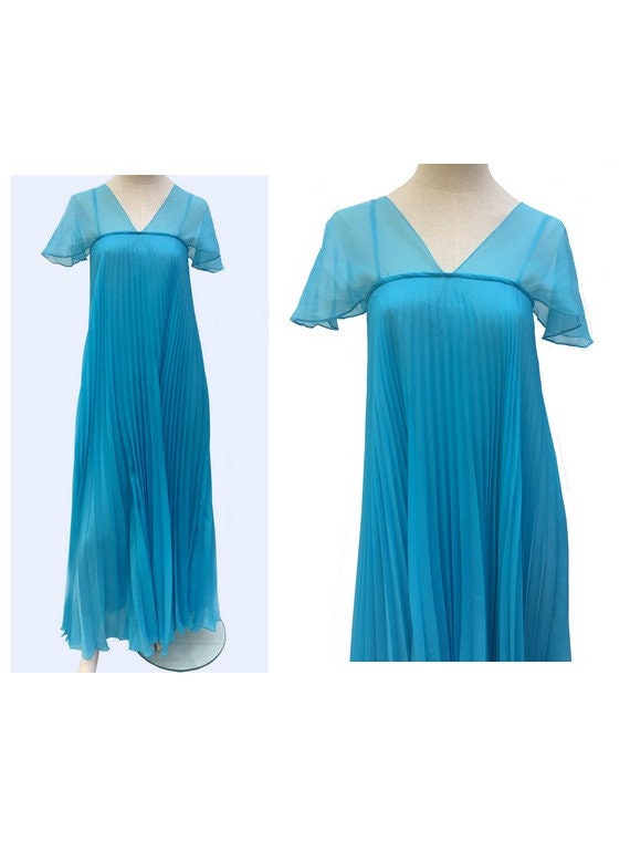 Vintage 1960S Blaues Falten Maxi Kleid - Empire Taille Mod Stil von louloufrenchvintage