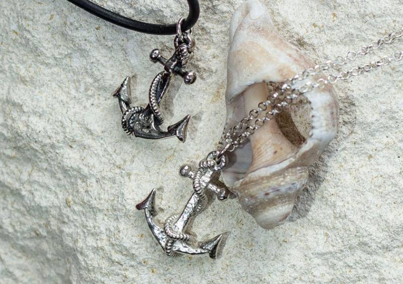 Anker Anhänger Aus Massivem Silber Mit Punzierung in Limitierter Auflage von loupsyche