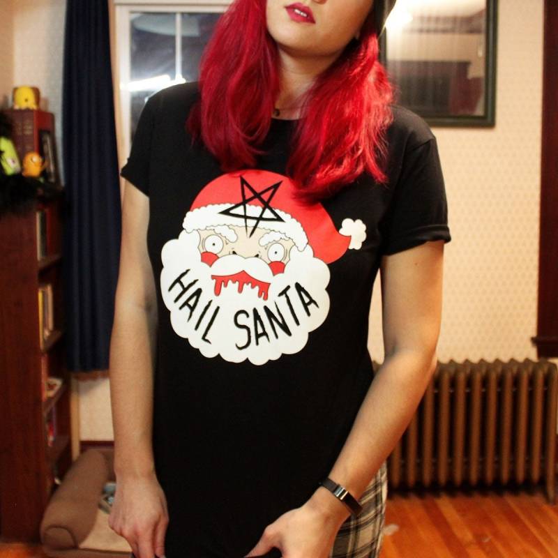 Hail Santa T-Shirt Schwarzes Baumwolle Unisex T-Shirt Hail Santa T-Shirt Schwarzes Baumwolle Unisex T-Shirt von loveandasandwich