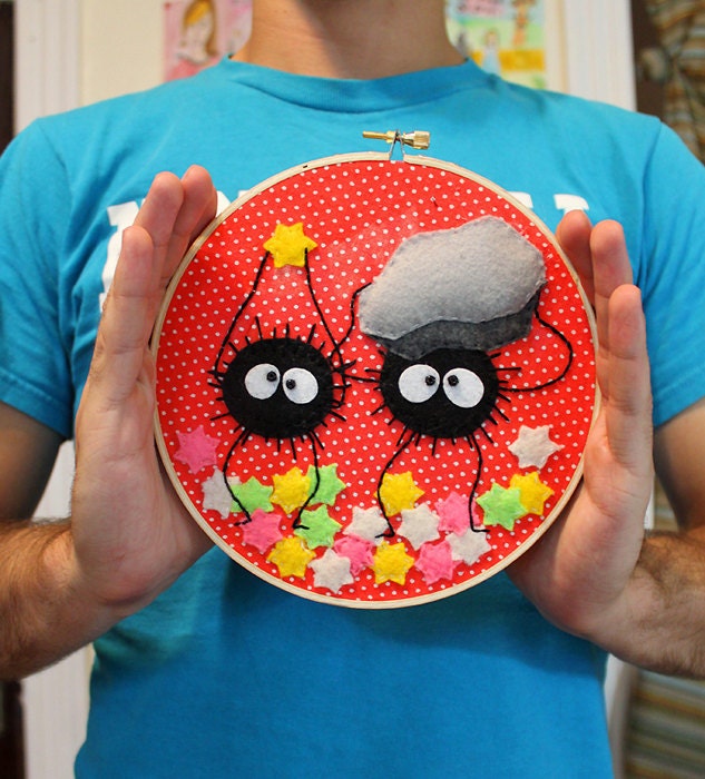 Lil Soot - 21 cm Stickrahmen Lil Soot - 21 cm Stickrahmen von loveandasandwich