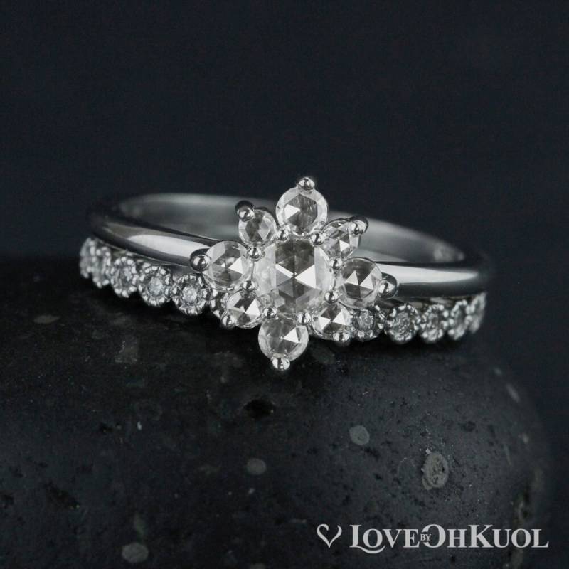 Flower Cluster Diamant Verlobungsring 14Kt Weißgold Braut Set von lovebyohkuol