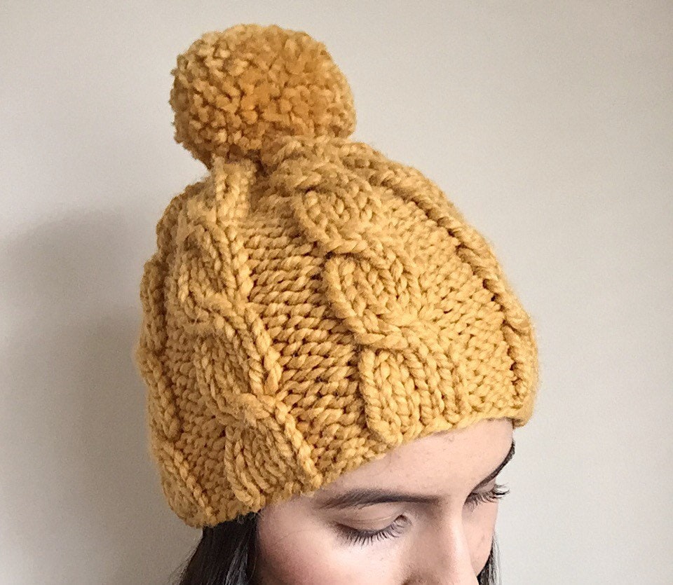 Grobstrick Bommelmütze Grobstrick Bommelmütze von lovelychiccrochet