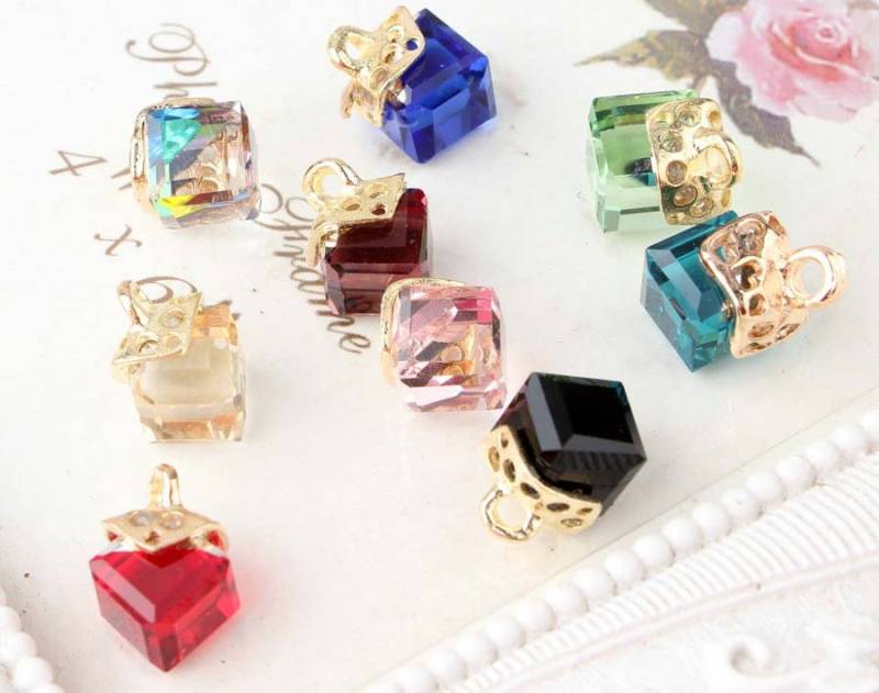 10Er Würfel Farbe Kristall Anhänger Charms, Kc-Rose-Gold-Legierung Bowknot Charme, Armband/Schlüsselanhänger Charm, Diy Schmuckherstellung 10 15mm von loverdiy