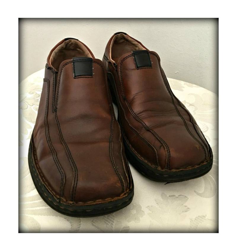 Herren Leder Loafer, Schuhe, Braune Slip On Größe 9 1/2 Slide Schuhe von loverleesdesigns
