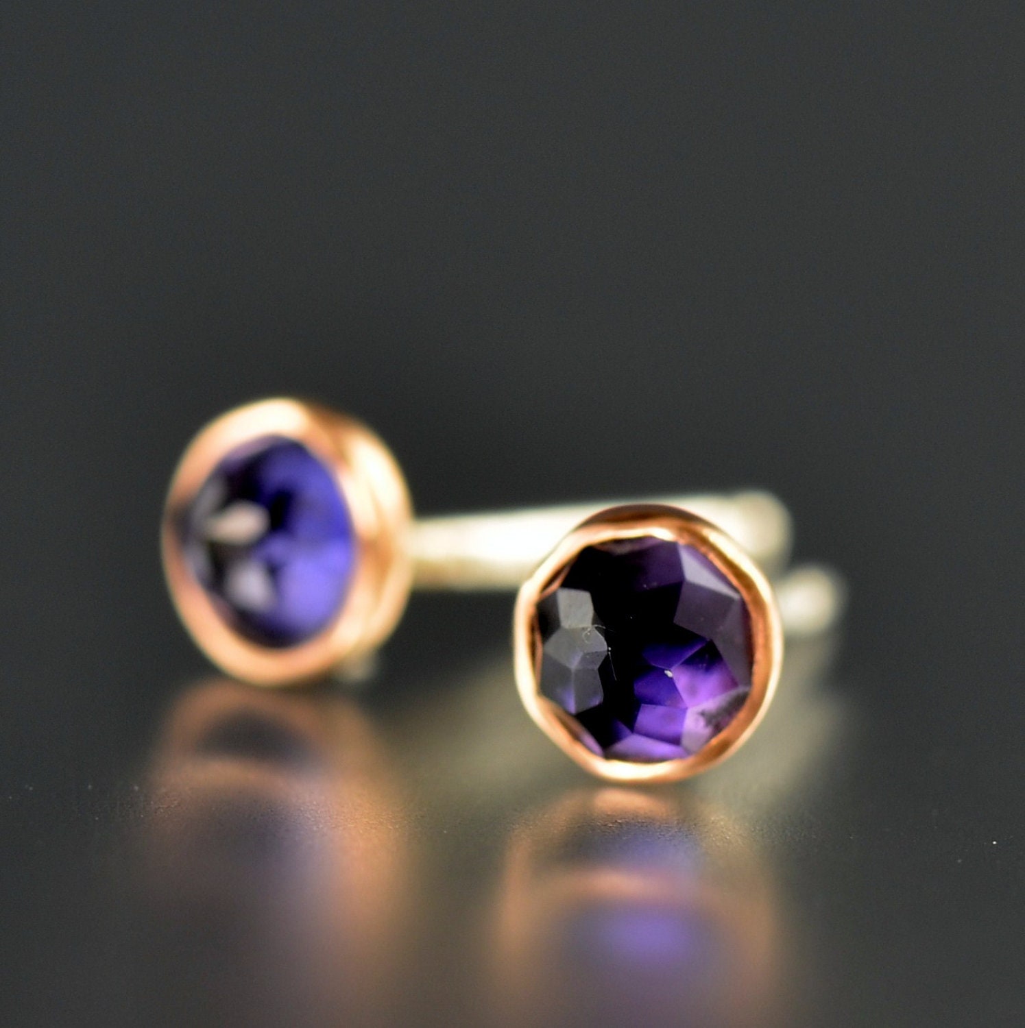 Iolith Ohrringe. Rose Cut Posts - Gem Ohrstecker 14 Kt Gold Blue Iolite von lsueszabo