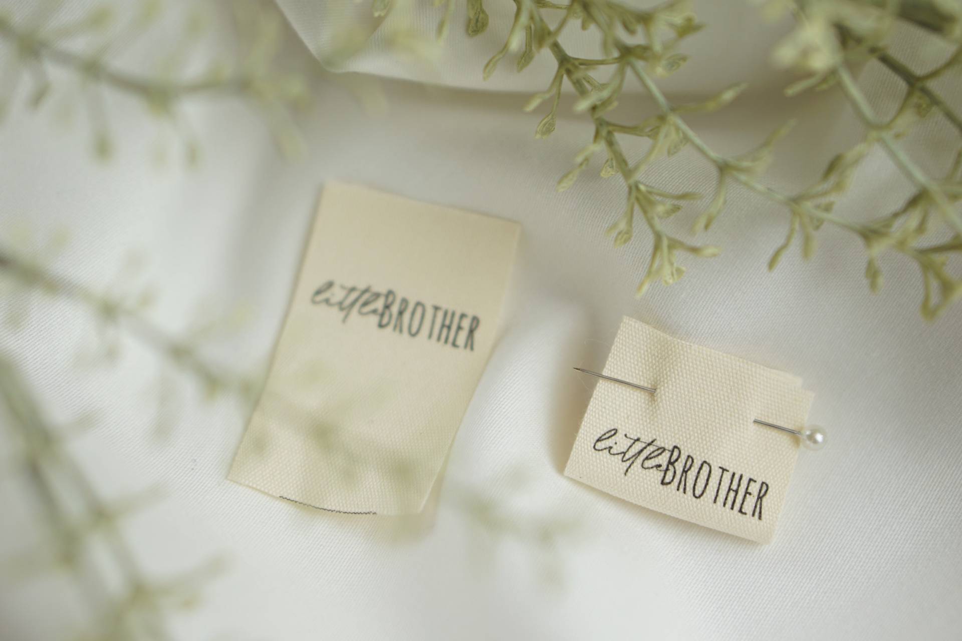 3Er Set Baumwoll-Label "Little Brother" 3Er Set Baumwoll-Label "Little Brother" von lubodesignberlin