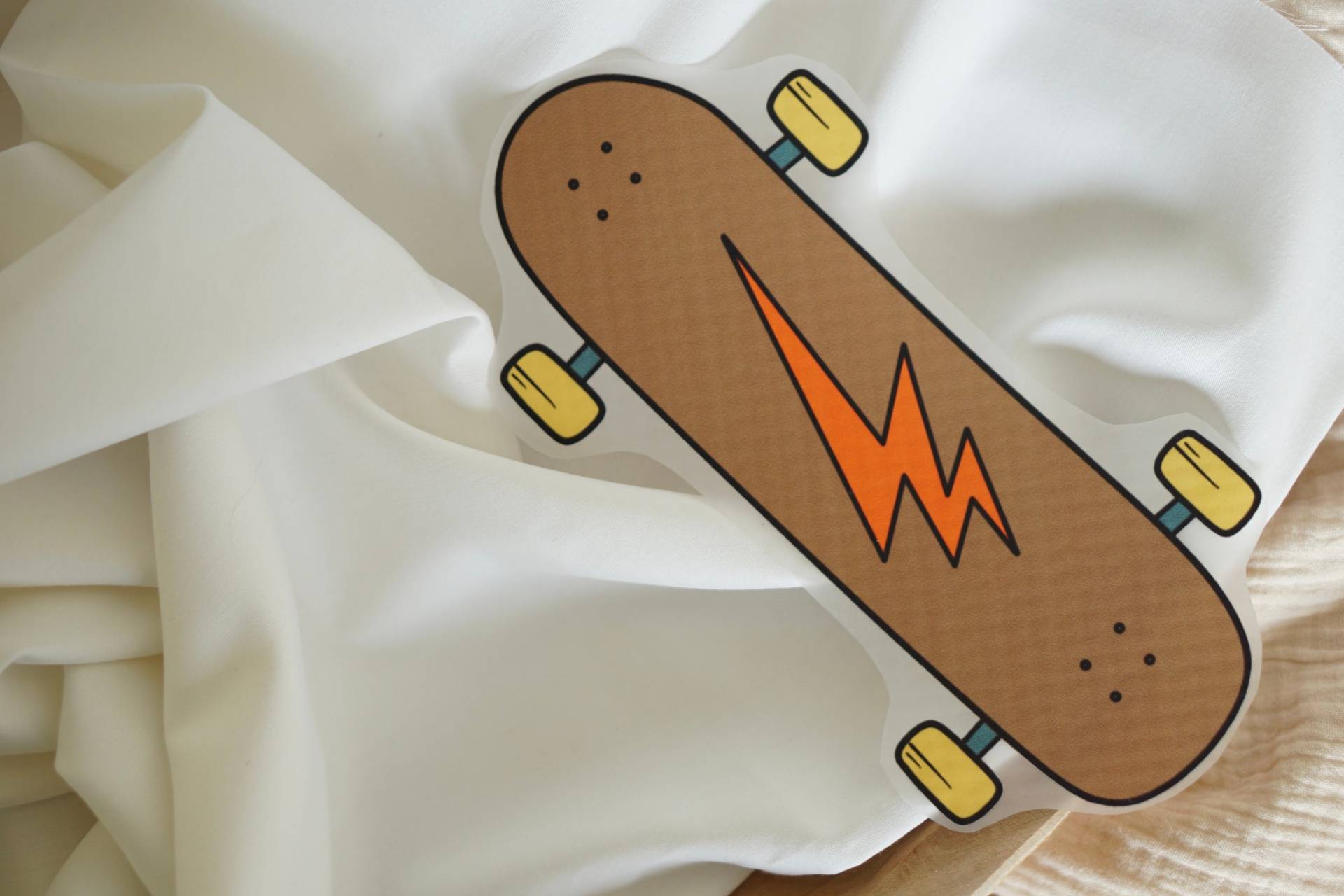 Bügelbild „Skateboard - Braun" Mini von lubodesignberlin