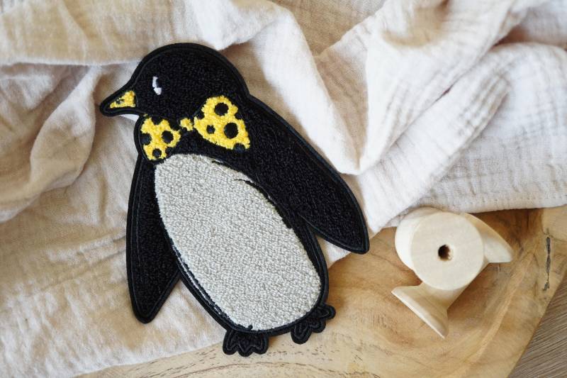 Chenille Patch "Pinguin" von lubodesignberlin