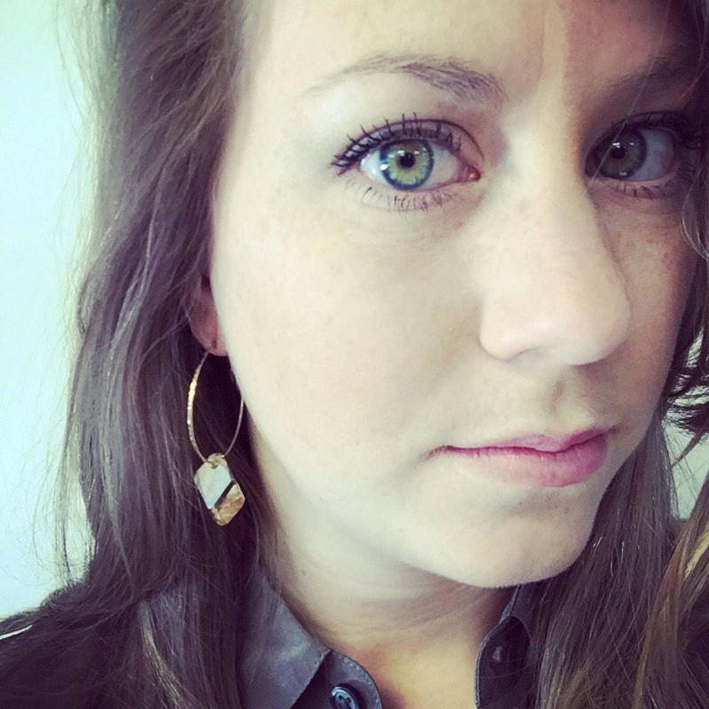 Kristall Baumeln in Gold Kristall Baumeln in Gold von lucindadeCastro