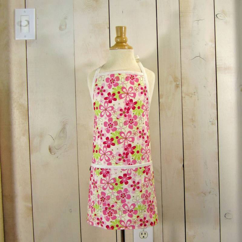 Daisy Field Kinderschürze - Wendeschürze, Schürze Mit Taschen, Vollschürze Von Lucky Ducky Designs von luckyduckydesigns