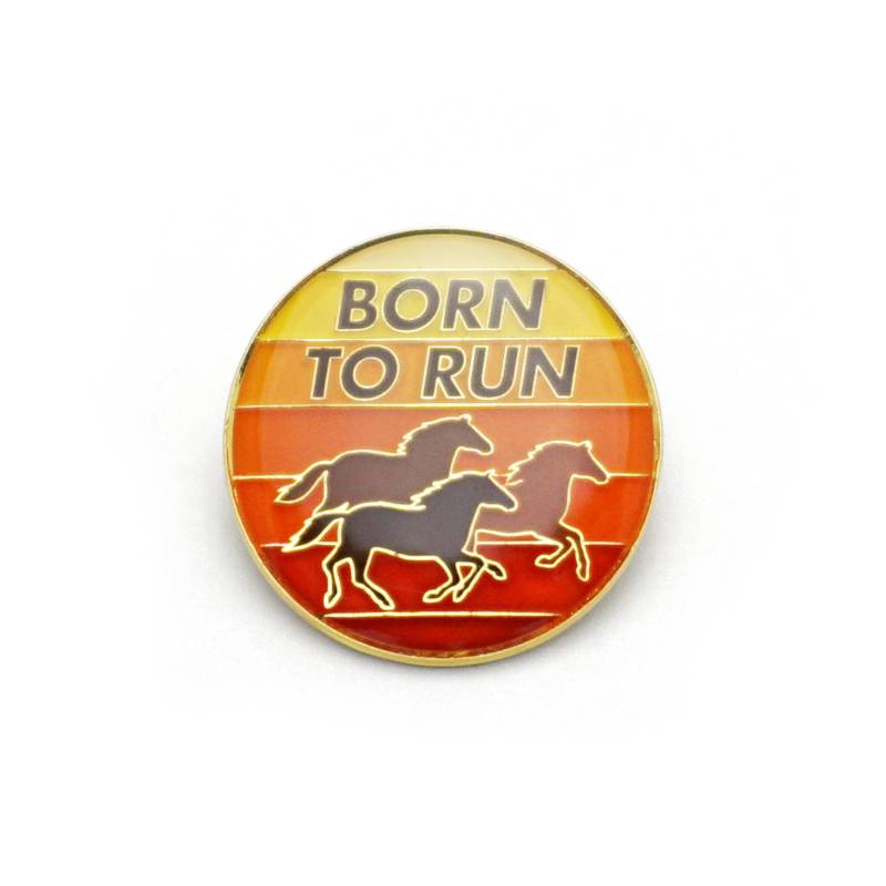 Born To Run Emaille Pin Born To Run Emaille Pin von luckyhorsepress