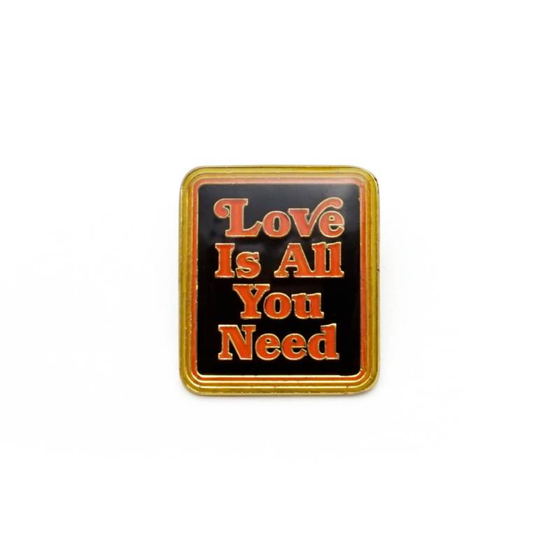 Love Is All You Need Emaille Pin Love Is All You Need Emaille Pin von luckyhorsepress
