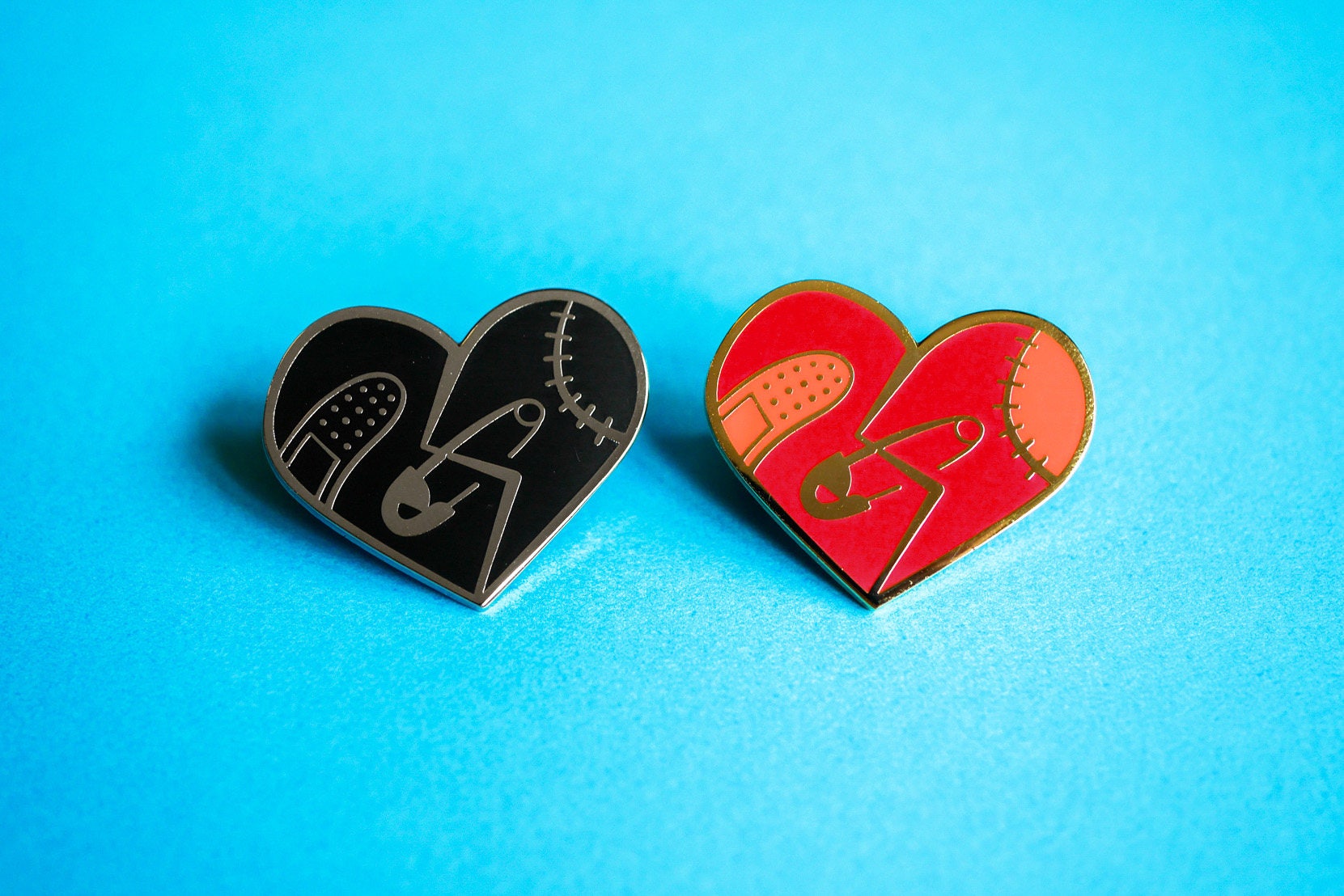 Herz Emaille Pin Herz Emaille Pin von luckyrocketstore