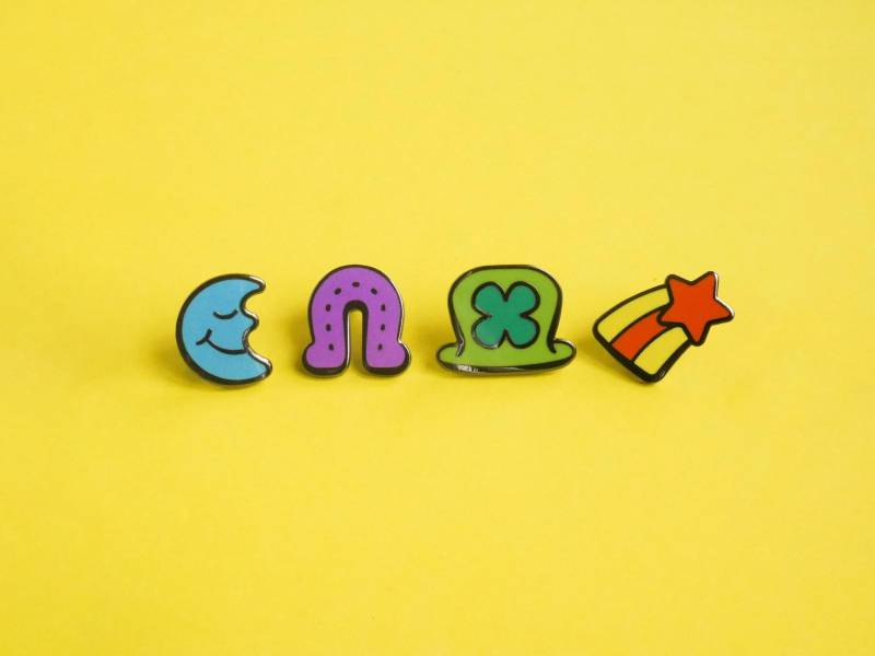 Marshmallow Emaille Pin Set Marshmallow Emaille Pin Set von luckyrocketstore