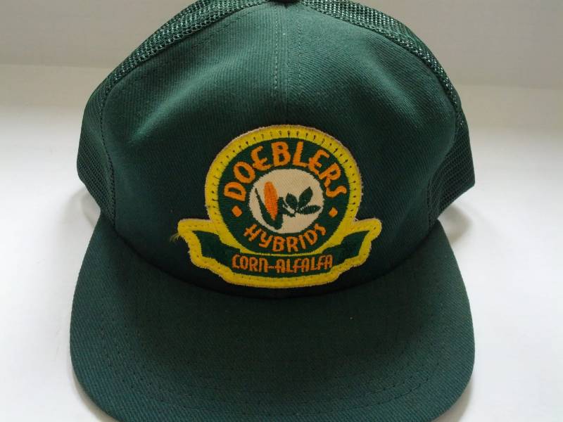 Vintage Retro Grün Netz Snapback Doeblers Hybriden Mais Luzerne Patch Auf Der Vorderseite Bauern Trucker Mütze Unisex Einstellbare Passform von luckyrosiescreations