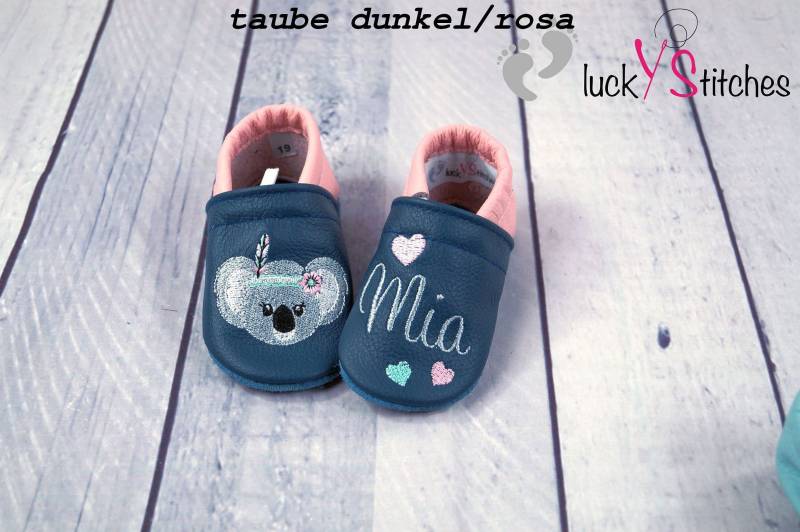 Krabbelschuhe, Lederpuschen, Boho -Koala Mädchen, Name, Personalisierbar von luckystitchesShop