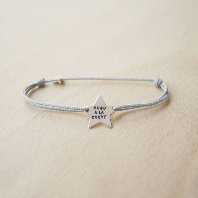 Personalisiertes Silbernes Kinderarmband Mit Stern Und Botschaft, Verstellbar An Farbiger Kordel von lucyluceshop