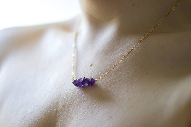 Amethyst Halskette Edelstein Schmuck Anhänger Heilstein Kette Stein Gold Geburtstag Geschenk von luisaebeling