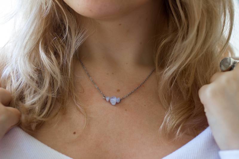 Gemstone Necklace Purple Chalcedony Silver von luisaebeling