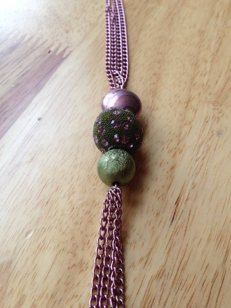 Rosa & Grüne Quastenkette Rosa & Grüne Quastenkette von lukama