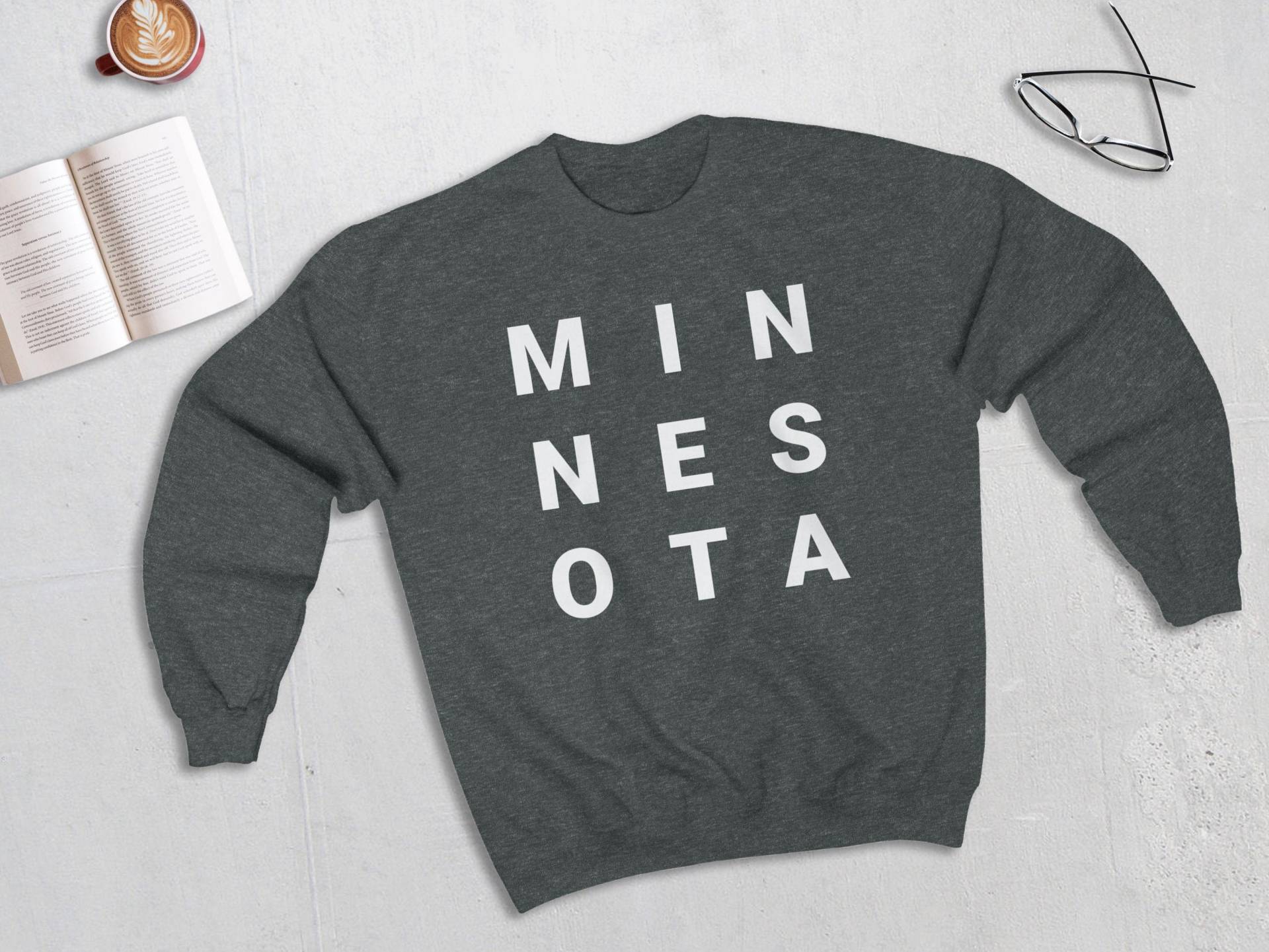 Minnesota Buchstaben Sweatshirt, Pullover von lukassfr