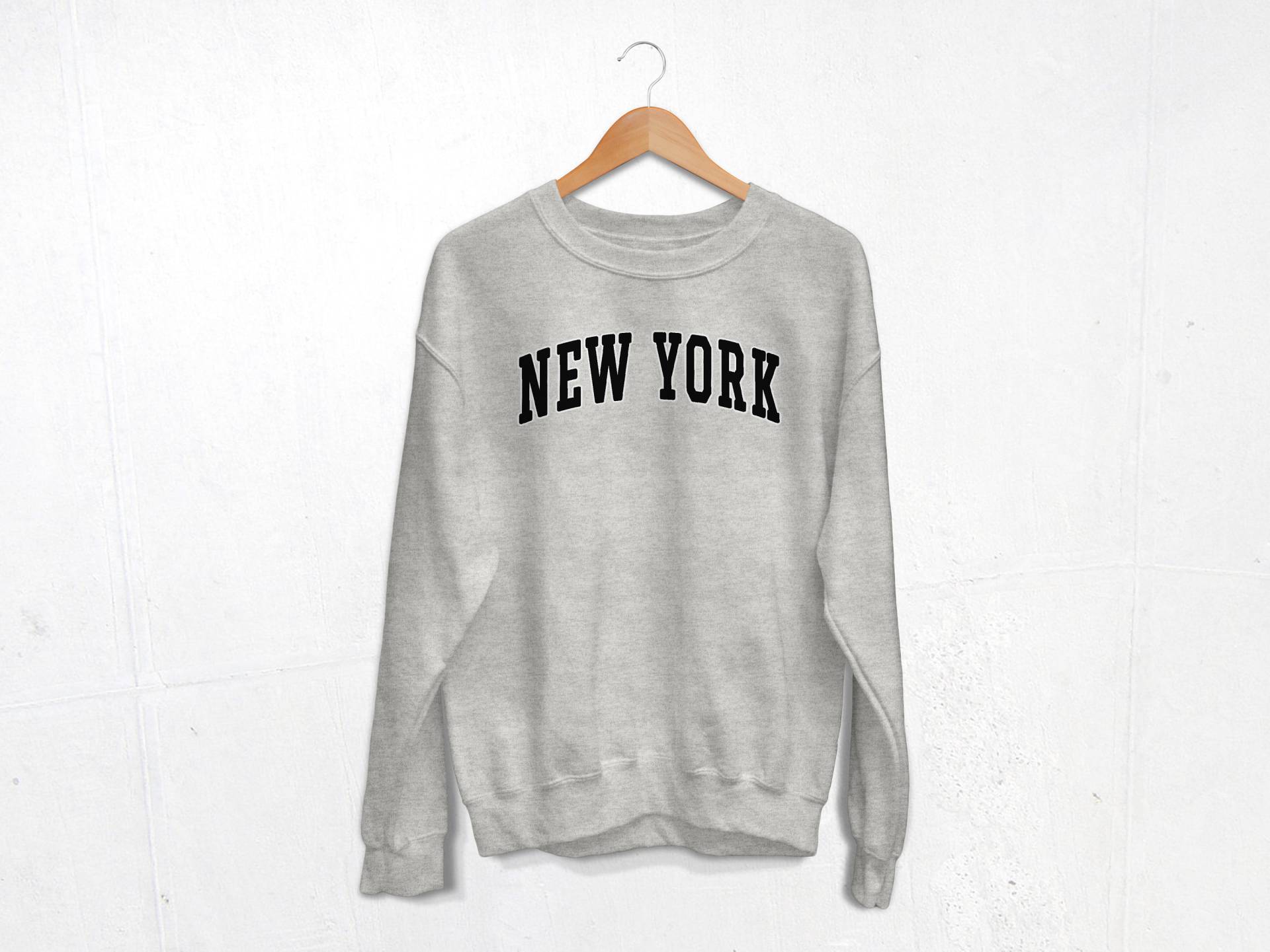 New York Black College Sweatshirt von lukassfr