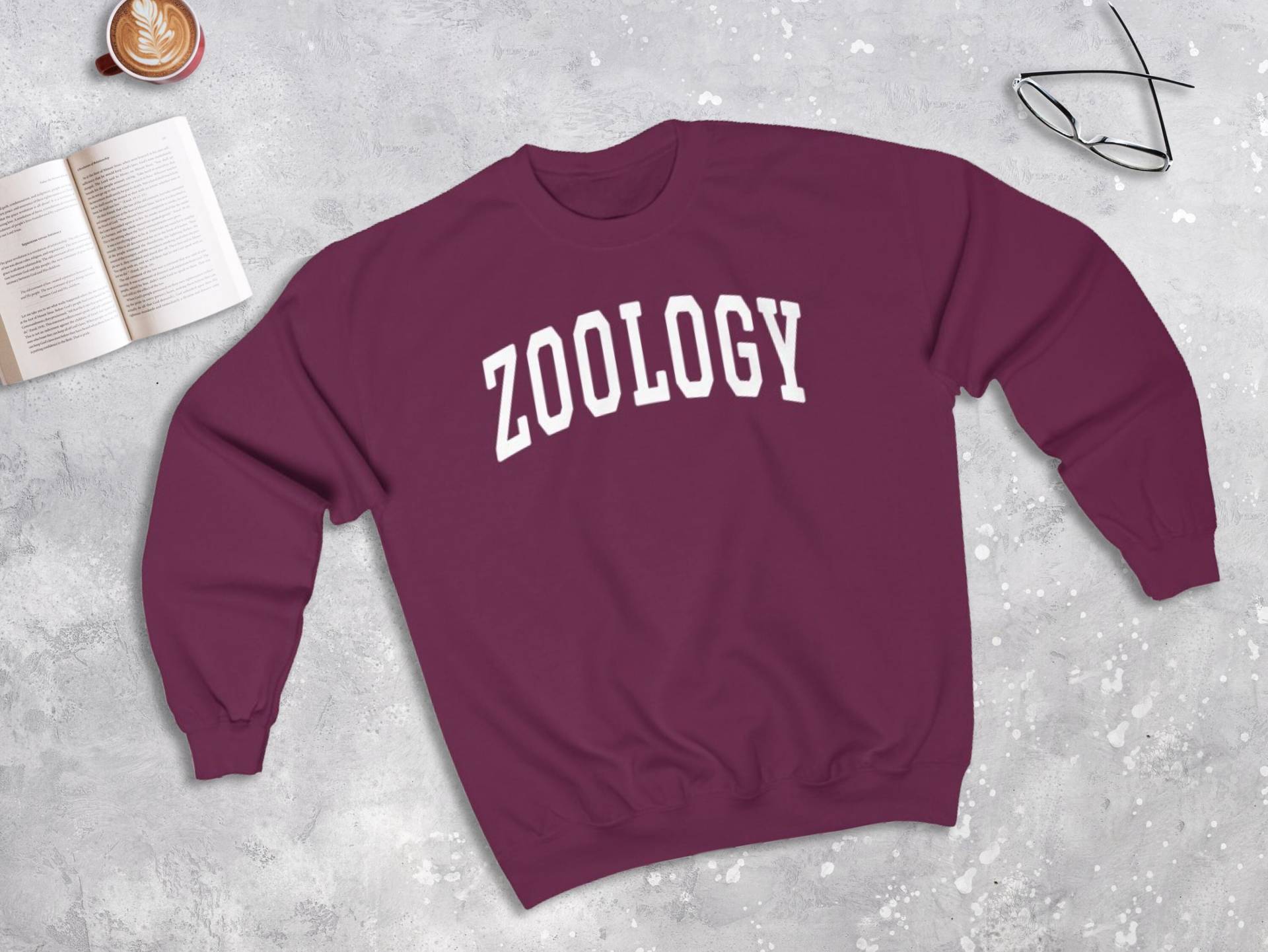 Zoologie College Style Sweatshirt, Schulpullover | Unisex von lukassfr