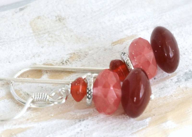 Sweet Stack Tropfen Sterling Silber Ohrringe Handgemachte/Natürliche Edelsteine Quarz, Karneol, Achat , Luluglitterbug Sweet Stack Tropfen Sterling Silber Ohrringe Handgemachte/Natürliche Edelsteine Quarz, Karneol, Achat , Luluglitterbug von luluglitterbug