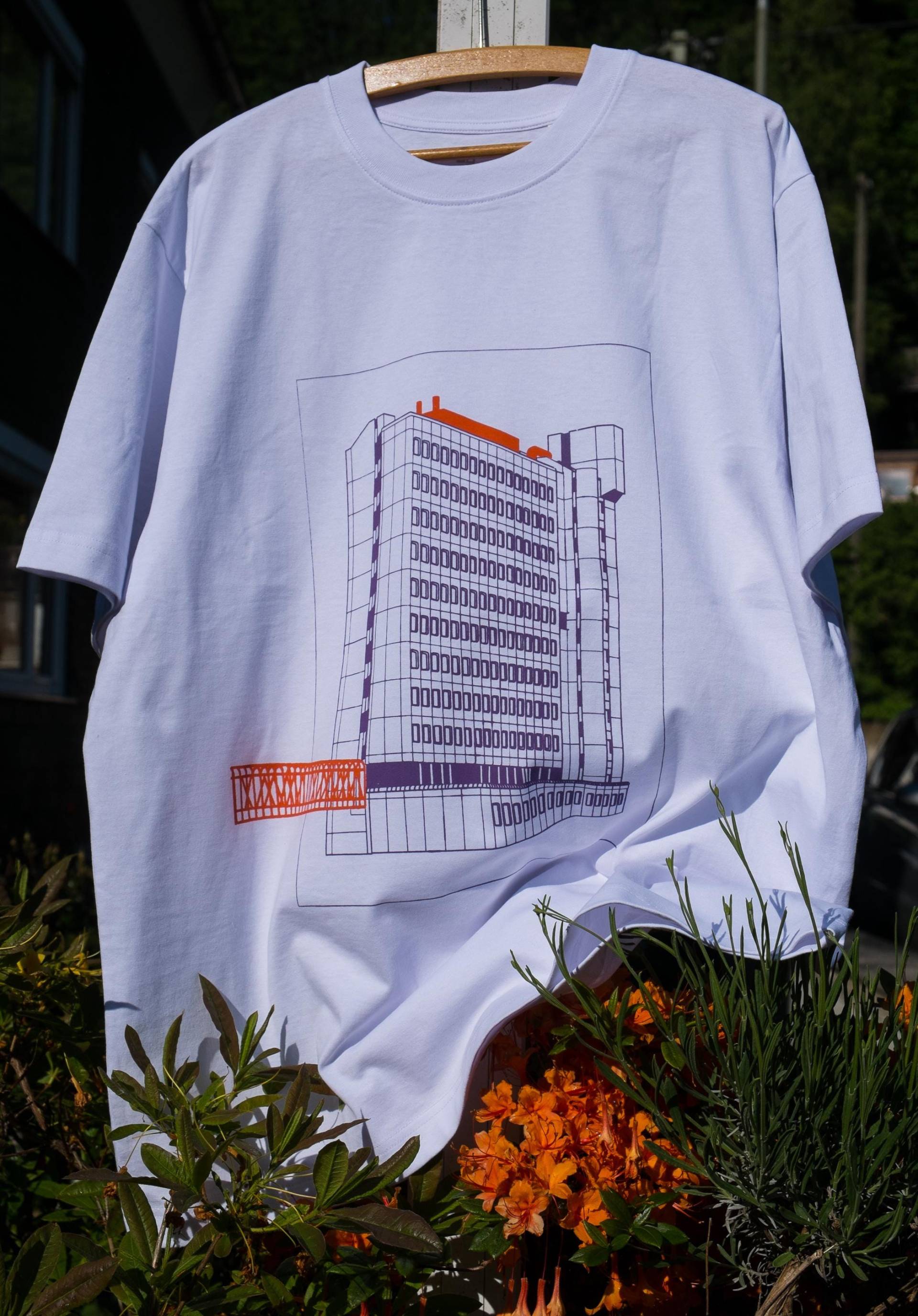 Siebdruck T-Shirt Gericht Xl Weiß von lumitdreipunkten