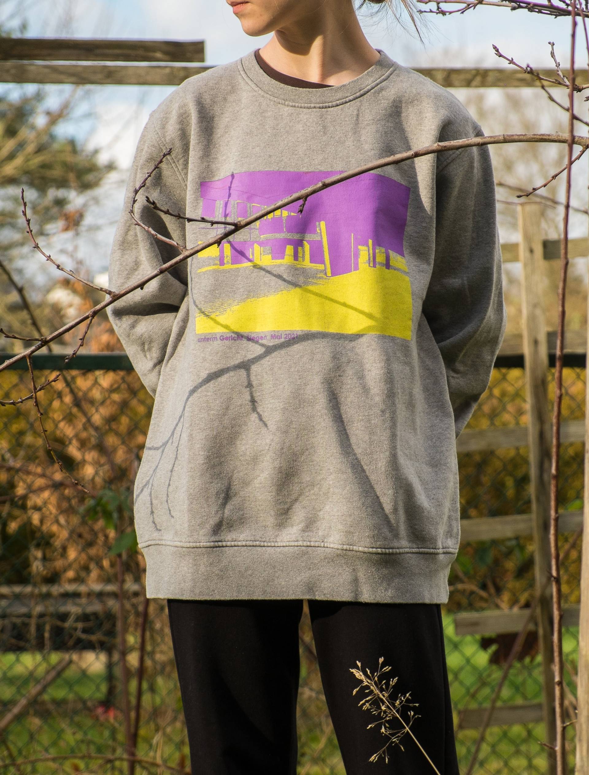 Sweatshirt Gr. M Gericht von lumitdreipunkten