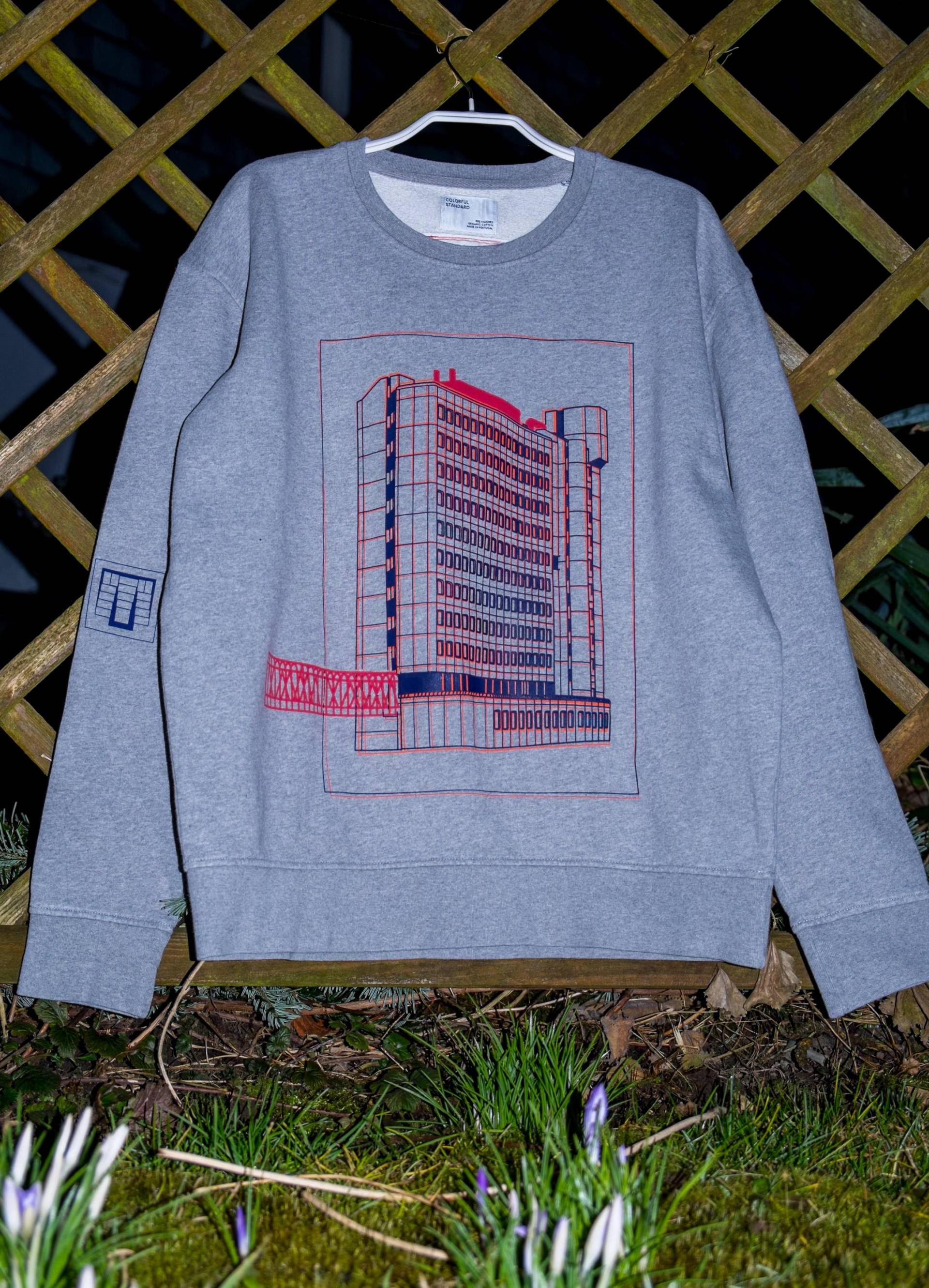 Sweatshirt Xl Grau Gericht von lumitdreipunkten